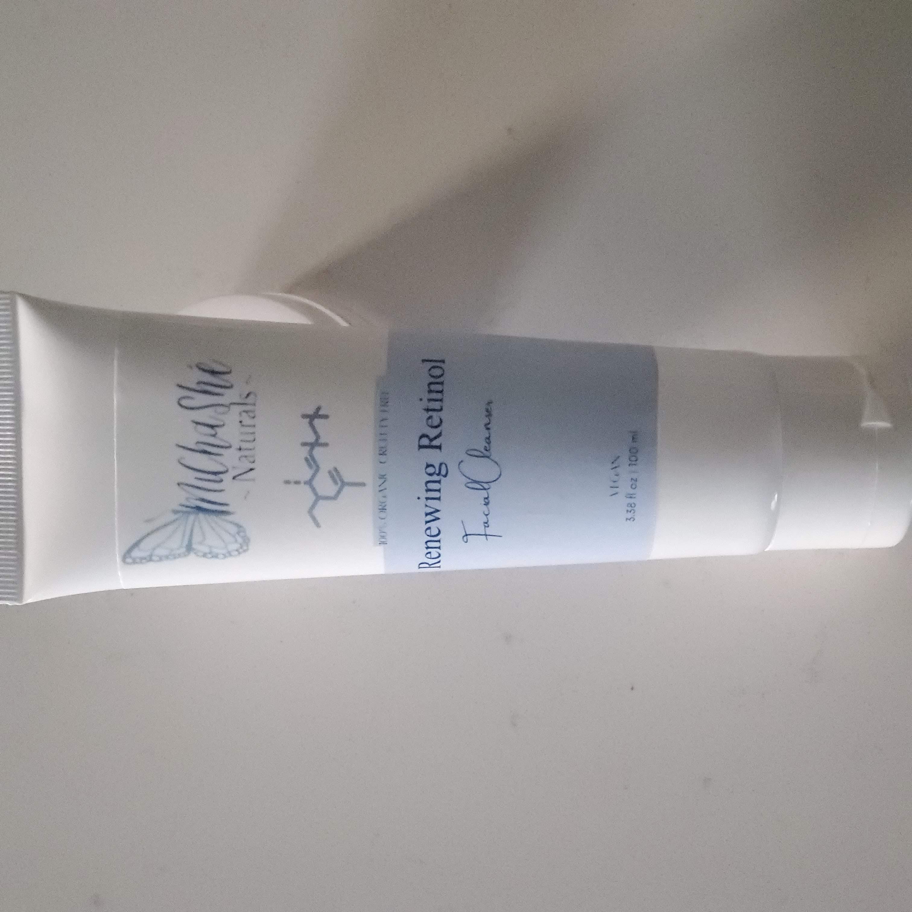 Renewing Retinol Cleanser